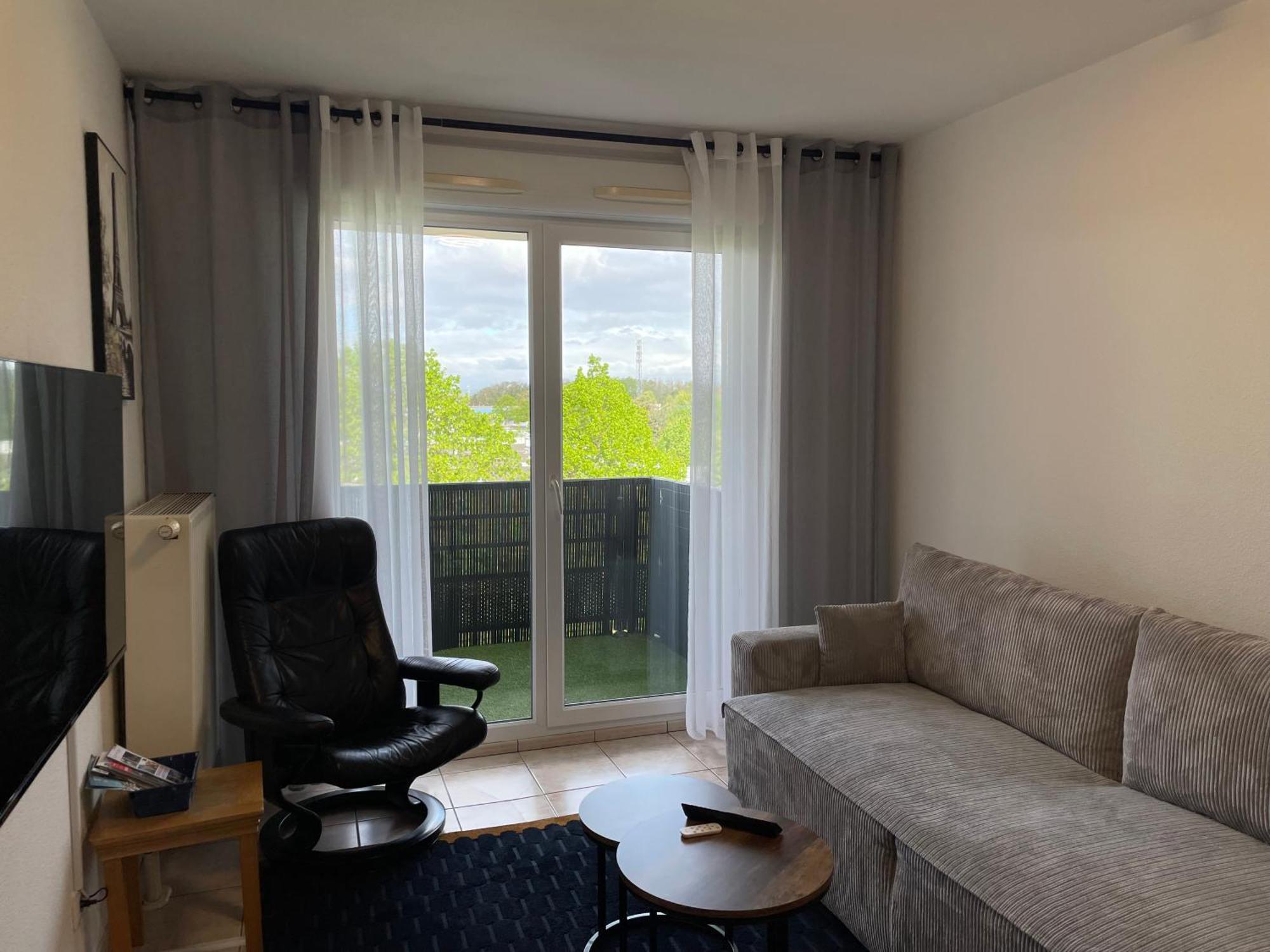 Appartement Calme Avec Balcon, A 4Km Du Centre, Parking, Wi-Fi, Netflix Gratuit Strasbourg Extérieur photo